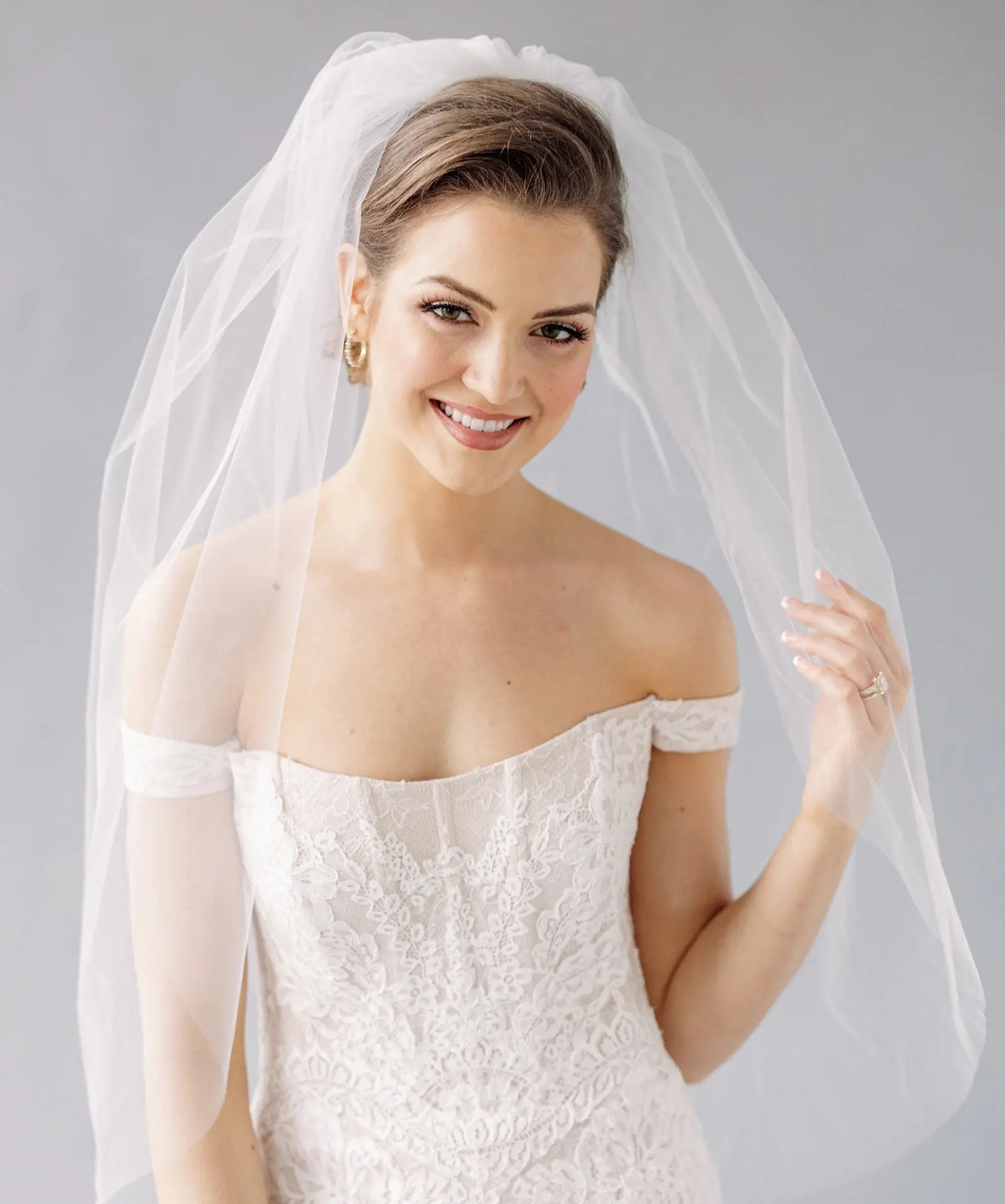 Toni Federici Veil Trunk Show Main Image