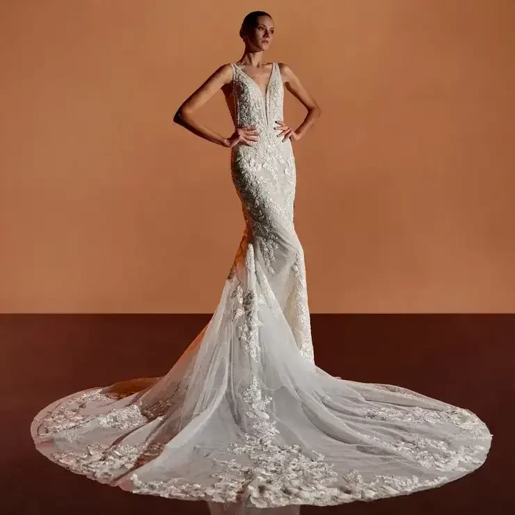 Privee by Pronovias