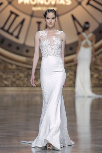 Pronovias Atelier Style VICENTA #6 Off White thumbnail