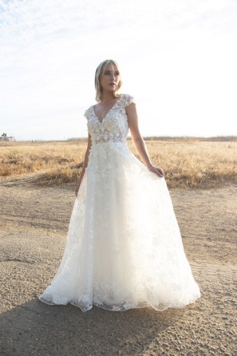 Martina Liana Style ML1447ZZ11 #1 Ivory thumbnail