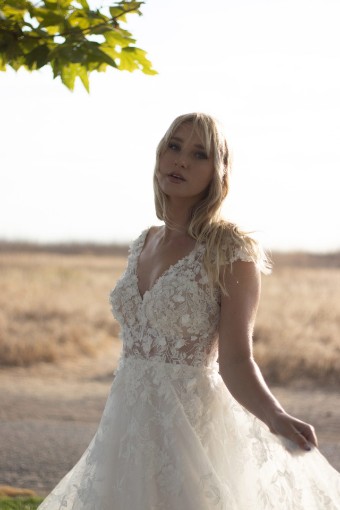 Martina Liana Style ML1447ZZ11 #0 default Ivory thumbnail
