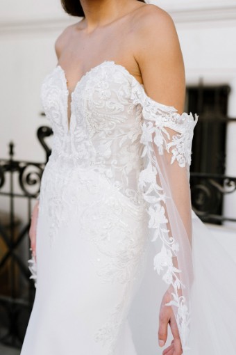 Martina Liana Style ML1362IV11 #3 default (IV-PL) Ivory Gown w Porcelain Tulle Plunge thumbnail