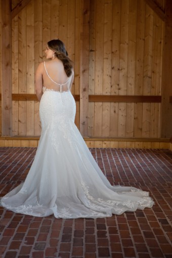 Essense of Australia Style D3502IQ11 #4 default (IVIV-PL) Ivory Lace & Tulle ov Ivory Gown w Porcelain Tulle Illusion thumbnail