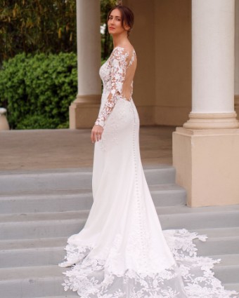 Essense of Australia Style D3379 #0 default (IV-PL) Ivory Gown w Porcelain Tulle Illusion thumbnail