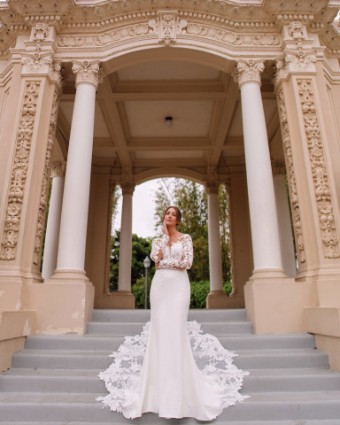 Essense of Australia Style D3379 #1 (IV-PL) Ivory Gown w Porcelain Tulle Illusion thumbnail