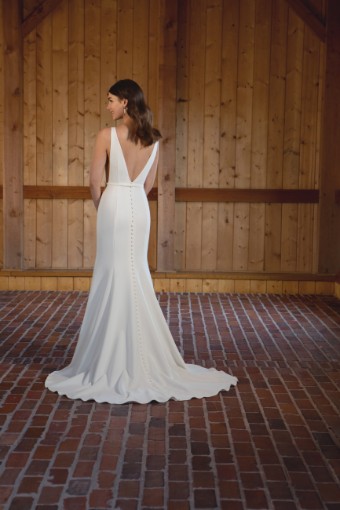 Essense of Australia Style D3576ZZ11 #1 default (IV-PL) Ivory Gown w Porcelain Tulle Side Plunge thumbnail