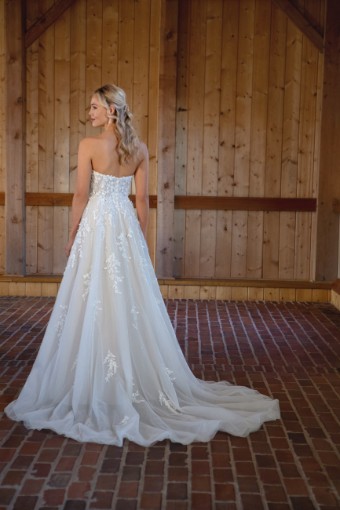 Essense of Australia Style D3529IV15 #1 (IV-IV) Ivory Lace Tulle and Regal Organza over Ivory Gown thumbnail