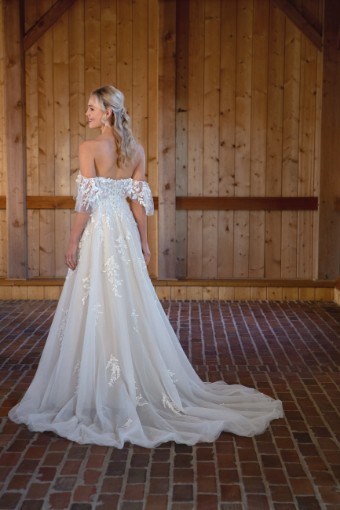 Essense of Australia Style D3529IV15 #5 (IV-IV) Ivory Lace Tulle and Regal Organza over Ivory Gown thumbnail