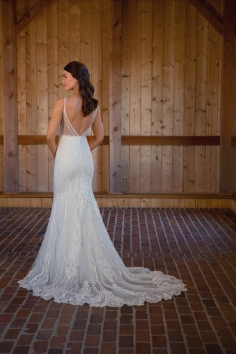 Essense of Australia Style D3488IV11 #0 default (IVIV-PL) Ivory Lace & Tulle over Ivory Gown w Porcelain Tulle Plunge thumbnail