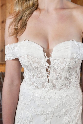 Essense of Australia Style D3639 #1 (IVIV-PL) Ivory Lace and Tulle over Ivory Gown w Porcelain Tulle Plunge thumbnail