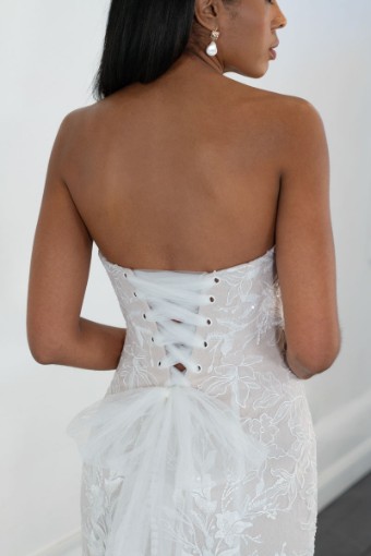 Martina Liana Style ML16201V12 #2 default (IVIV-PL) Ivory Lace and Tulle over Ivory Gown w Porcelain Tulle Plunge thumbnail