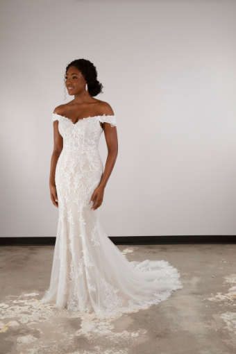 Essense of Australia Style D3960IS13 #0 default (IV-IV) Ivory Lace and Tulle over Ivory Gown thumbnail