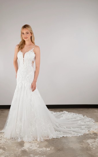 Essense of Australia Style D3919IV11 #0 default (IVIV-PL) Ivory Lace & Tulle over Ivory Gown w Porcelain Tulle Illusion thumbnail