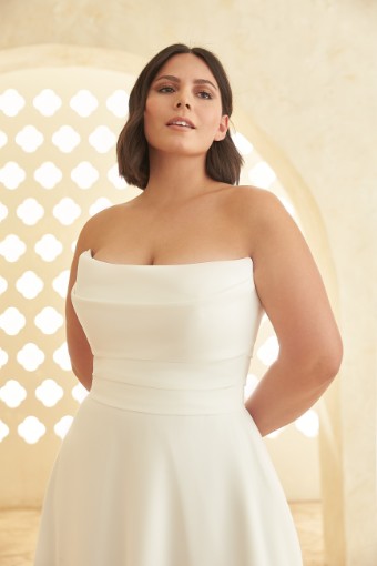 Paloma Blanca Style 5010 #5 NATURAL WHITE thumbnail