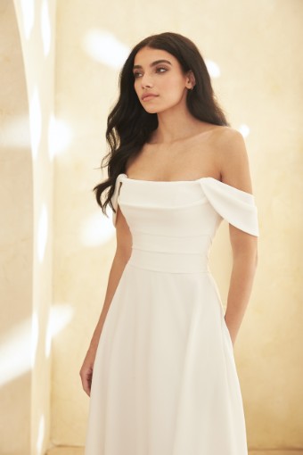 Paloma Blanca Style 5010 #4 NATURAL WHITE thumbnail