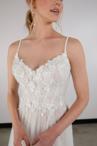 Essense of Australia Style D3874 #2 (IV-IV) Ivory Lace and Tulle over Ivory Gown thumbnail
