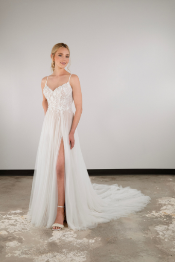 Essense of Australia Style D3874 #0 default (IV-IV) Ivory Lace and Tulle over Ivory Gown thumbnail