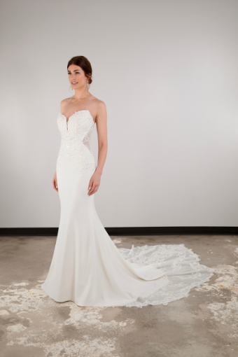 Essense of Australia Style D3853IV11 #0 default (IV-PL) Ivory Gown w Porcelain Tulle Plunge thumbnail