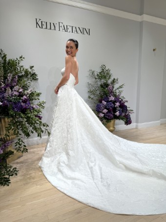 Kelly Faetanini Style INGENUE - KF504 #1 Ivory thumbnail
