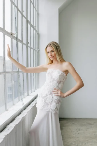 House of Savin Style Alexa #4 Ivory thumbnail