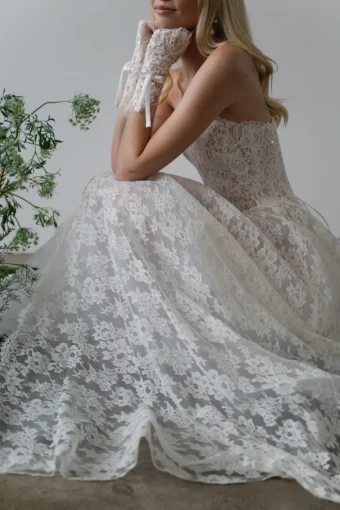 House of Savin Style Axelle #1 Ivory thumbnail