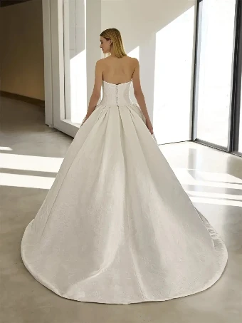 Pronovias Style Valley #1 thumbnail