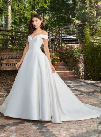 Casablanca Bridal Style 2401-2 KENSINGTON #0 default Ivory thumbnail