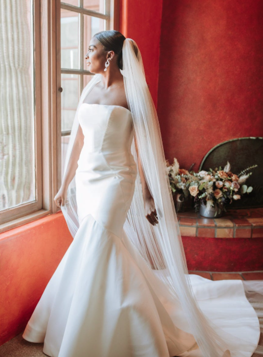 Pronovias off white store