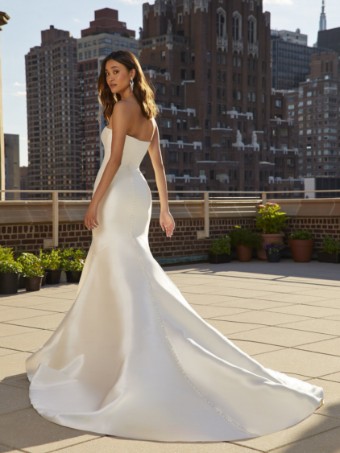 Pronovias Style OBERON #3 Off White thumbnail
